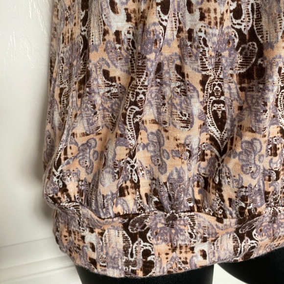 Daytrip Pattern Lace Back Tank Top - Picture 7 of 15